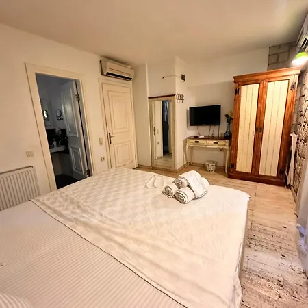 Asma Alacati Çeşme