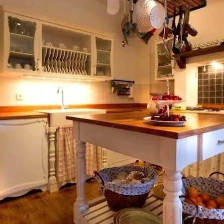 Asma Alacati Hotel *