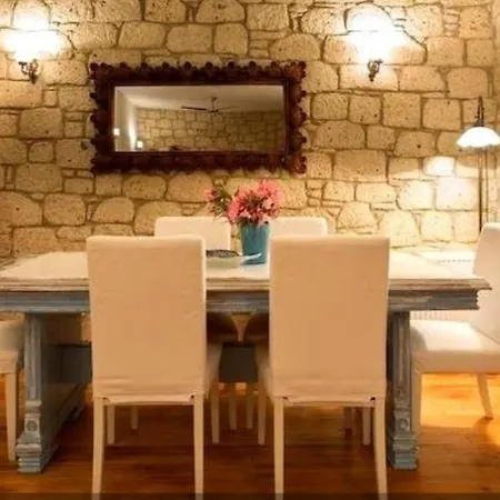 Hotel Asma Alacati *